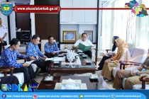BUPATI OKU SELATAN TANDATANGANI BERITA ACARA KOMITMEN KEPALA DAERAH TERKAIT IMPLEMENTASI STRATEGI SANITASI KABUPATEN (SSK) PROGRAM PERCEPATAN PEMBANGUNAN SANITASI PERMUKIMAN KABUPATEN OKU SELATAN