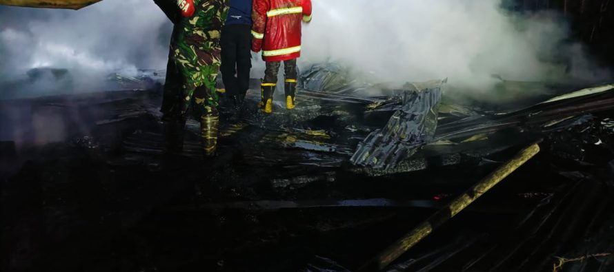 PEMERINTAH KABUPATEN OKU SELATAN TURUT BERDUKA ATAS TERJADI KEBAKARAN DI DESA PENANTIAN KECAMATAN KISAM ILIR.