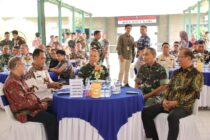 WAKILI BUPATI, STAF AHLI BIDANG EKONOMI, KEUANGAN DAN PEMBANGUNAN SETDA OKU SELATAN HADIRI LEPAS SAMBUT DANPUSLATPUR KODIKLATAD