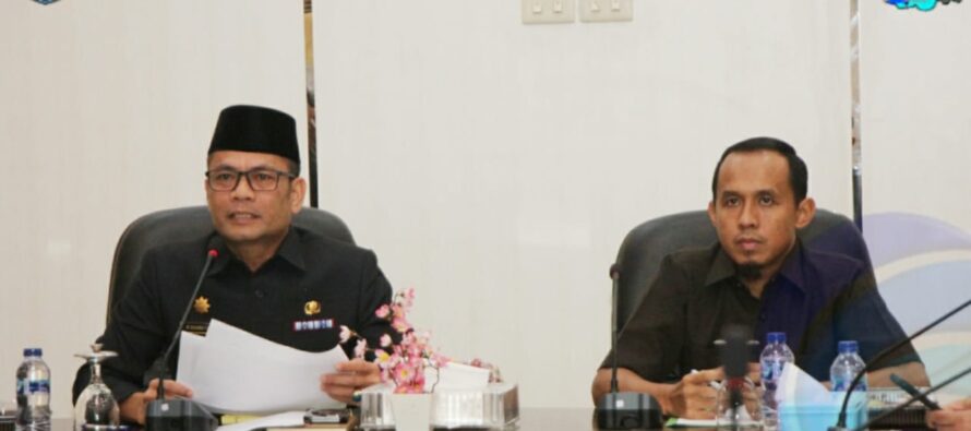 SEKRETARIS DAERAH HARAPKAN DESK PILKADA OKU SELATAN MUDAHKAN KOORDINASI DAN PEMANTAUAN PROSES PILKADA