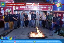 WAKILI PEMERINTAH, KABAN KESBANGPOL DAN KEPALA DISKOMINFO OKU SELATAN HADIRI PEMUSNAHAN SURAT SUARA RUSAK DAN BERLEBIH OLEH KPU OKU SELATAN