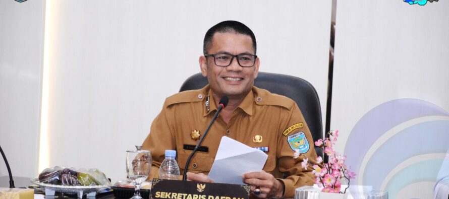 MEWAKILI BUPATI OKU SELATAN, SEKDA OKU SELATAN PIMPIN RAPAT EVALUASI STATISTIK SEKTORAL 2024 DAN PERSIAPAN STATISTIK SEKTORAL TAHUN 2025 DI OKU SELATAN.