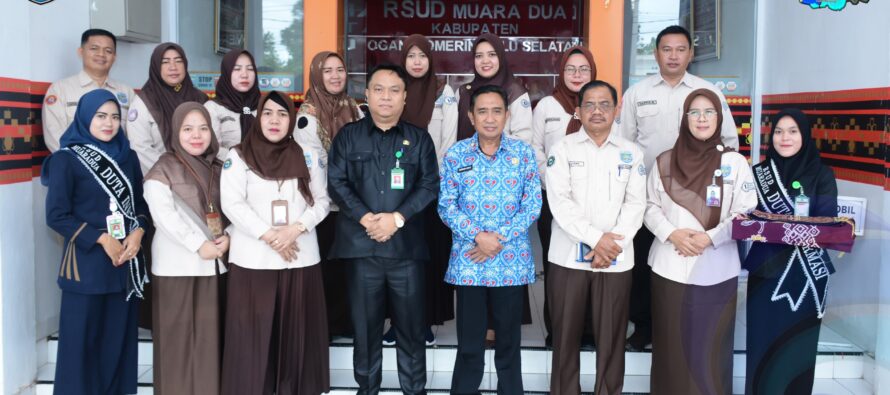 KUNJUNGAN LAPANGAN TIM KEMENKES DIRJEN PELAYANAN KESEHATAN PERSIAPAN QUICK WIN PHTC DI KABUPATEN OKU SELATAN.