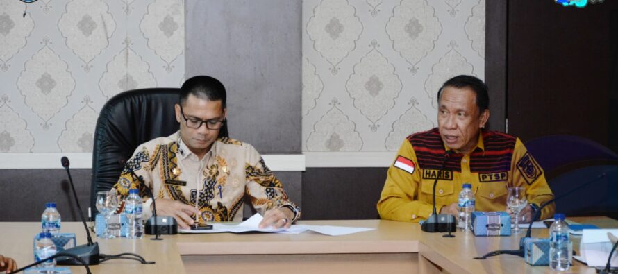 SEKRETARIS DAERAH PIMPIN RAPAT PEMBENTUKAN TIM PERCEPATAN PELAKSANAAN BERUSAHA KABUPATEN OKU SELATAN