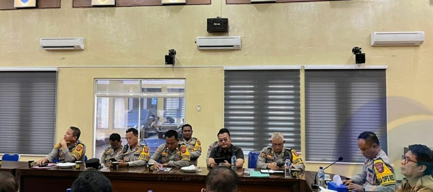 PEMKAB OKU SELATAN IKUTI RAPAT PEMBAHASAN PROGRAM KETAHANAN PANGAN DI LINGKUNGAN POLDA SUMSEL SECARA VITRUAL.