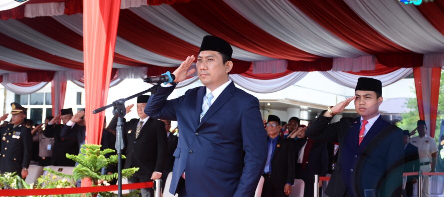 PEMKAB OKU SELATAN GELAR UPACARA BENDERA DALAM RANGKA PERINGATAN HARI JADI KABUPATEN OKU SELATAN KE-21 TAHUN 2025.
