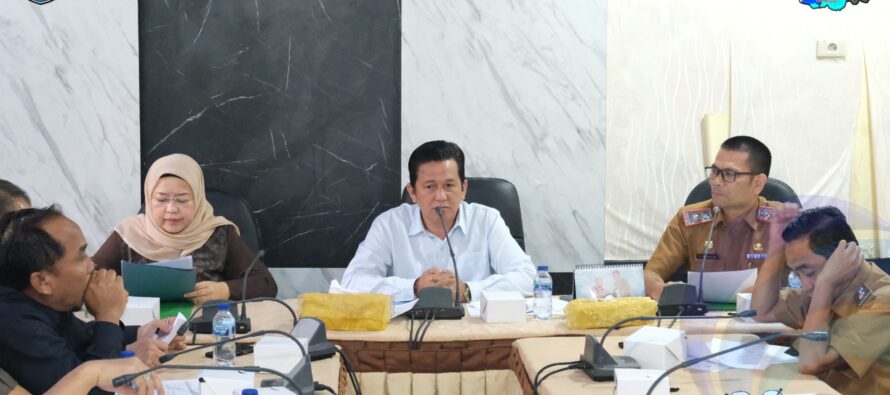 SEKRETARIS DAERAH HADIRI RAPAT BANMUS PENGUMUMAN PEMBERHENTIAN BUPATI-WAKIL BUPATI DAN PENGUMUMAN PENETAPAN BUPATI-WAKIL BUPATI OKU SELATAN TERPILIH HASIL PILKADA SERENTAK TAHUN 2024