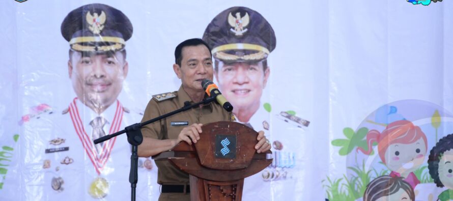 WAKIL BUPATI OKU SELATAN H. MISNADI MEMBUKA SECARA RESMI LOMBA MEWARNAI TINGKAT PAUD/ TK SE- KABUPATEN OKU SELATAN.