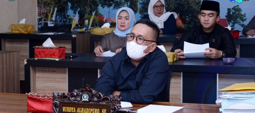 PEMERINTAH LAKUKAN RAPAT DENGAR PENDAPAT BERSAMA KOMISI III DPRD OKU SELATAN SIKAPI KELUHAN MASYARAKAT