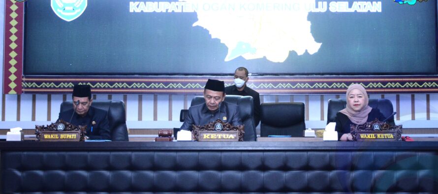 WAKIL BUPATI OKU SELATAN HADIRI RAPAT PARIPURNA DPRD KABUPATEN OKU SELATAN DENGAN AGENDA PENYAMPAIAN HASIL RESES KE DUA ANGGOTA DPRD TAHUN SIDANG 2024/2025