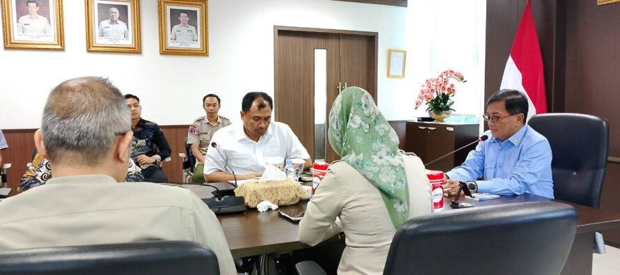 AUDIENSI BERSAMA SEKRETARIS UTAMA BNPB RI, RUSTIAN : KEHADIRAN BUPATI OKU SELATAN MERUPAKAN BENTUK KESERIUSAN PEMERINTAH DAERAH DALAM TANGGAP DARURAT BENCANA BAIK PRA MAUPUN PASCA BENCANA