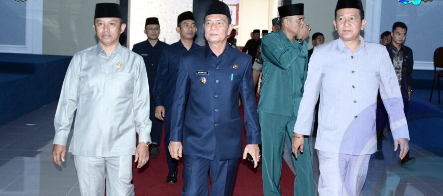 WAKIL BUPATI OKU SELATAN HADIRI RAPAT PARIPURNA DPRD OKU SELATAN YANG MENGAGENDAKAN PEMBAHASAN LKPJ KEPALA DAERAH TAHUN 2024 OLEH TIM KERJA