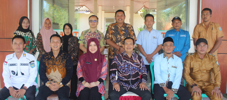 OPTIMALKAN PENERIMAAN PAJAK DAERAH BAPENDA OKU SELATAN LAKSANAKAN SOSIALISASI DAN PENYULUHAN PAJAK DAERAH DAN PENYAMPAIAN SURAT PEMBERITAHUAN PAJAK TERUTANG (SPPT) PAJAK BUMI DAN BANGUNAN PERDESAAN DAN PERKOTAAN (PBB-P2) TAHUN 2025 DI KECAMATAN SIMPANG.