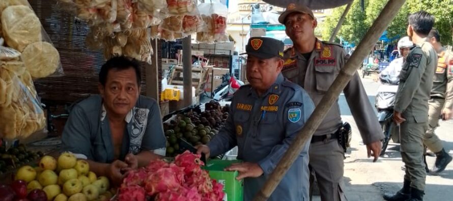 CIPTAKAN KETERATURAN DAN KENYAMANAN BERSAMA, SATUAN POLISI PAMONG PRAJA LAKUKAN PEMBINAAN, PENGAWASAN, DAN PENERTIBAN BALEHO/SPANDUK/PKL