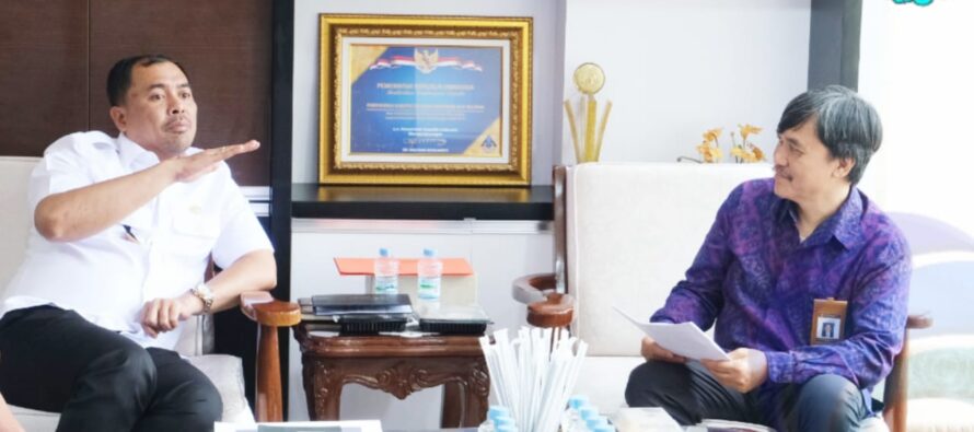 KEMBANGKAN POTENSI SENI BUDAYA, BUPATI OKU SELATAN MENERIMA AUDIENSI BALAI PELESTARIAN KEBUDAYAAN WILAYAH VI TERKAIT PELESTARIAN CANDI JEPARA