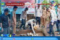 PEMERINTAH KABUPATEN OKU SELATAN LAKSANAKAN LAUNCHING DAN PELETAKAN BATU PERTAMA PROGRAM BEDAH RUMAH CSR BERSAMA POLRES DAN BANK SUMSEL BABEL