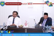 BUPATI DAN WAKIL BUPATI OKU SELATAN TERIMA DENGAN HANGAT, KUNJUNGAN KERJA DEPUTI III KANTOR STAF PRESIDEN RI.