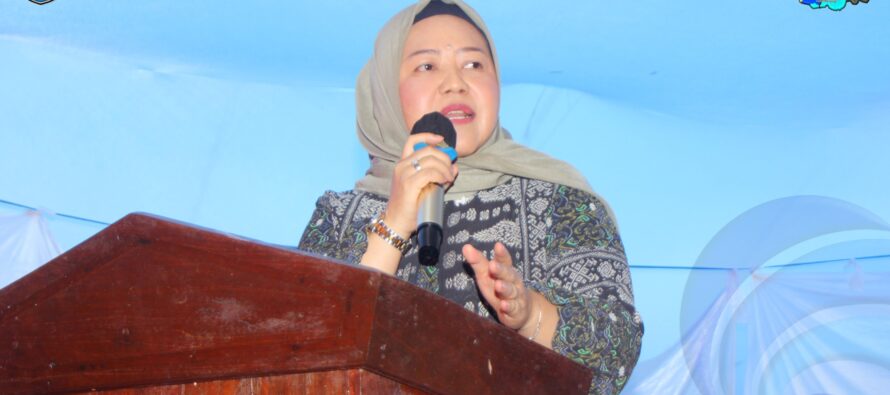 KETUA TP PKK KABUPATEN OKU SELATAN HADIRI PENGAJIAN AKBAR DAN SANTUNAN ANAK YATIM DI KECAMATAN BUAY PEMACA.