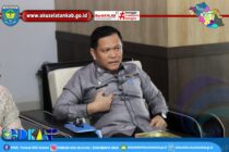 ASISTEN I SEKRETARIAT DAERAH OKU SELATAN PIMPIN RAPAT ANJAB & ABK DINAS PENDIDIKAN