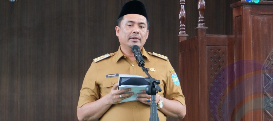 MINTA PERLINDUNGAN UNTUK BANGSA INDONESIA, BUPATI OKU SELATAN PIMPIN DOA BERSAMA DI MASJID AGUNG AL MUHTADIN