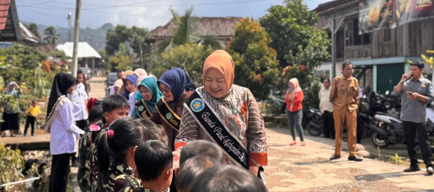 BUNDA PAUD KABUPATEN OKU SELATAN LAKSANAKAN KUNJUNGAN KERJA DI KECAMATAN KISAM TINGGI.