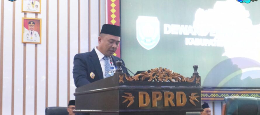 BUPATI OKU SELATAN HADIRI RAPAT PARIPURNA DPRD OKU SELATAN.