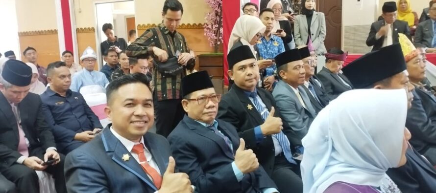 PEMKAB OKU SELATAN HADIRI DAN BERI UCAPAN SELAMAT DALAM PARIPURNA HUT KE-24 KOTA PRABUMULIH TAHUN 2025
