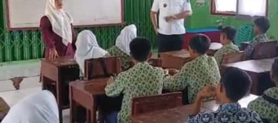 BUPATI OKU SELATAN ABUSAMA, S.H. KUNJUNGI UPT SMP NEGERI 03 BUAY PEMACA