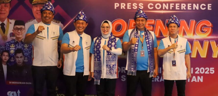 BUPATI OKU SELATAN HADIRI PEMBUKAAN PORNAS KORPRI XVII TAHUN 2025 DI PALEMBANG