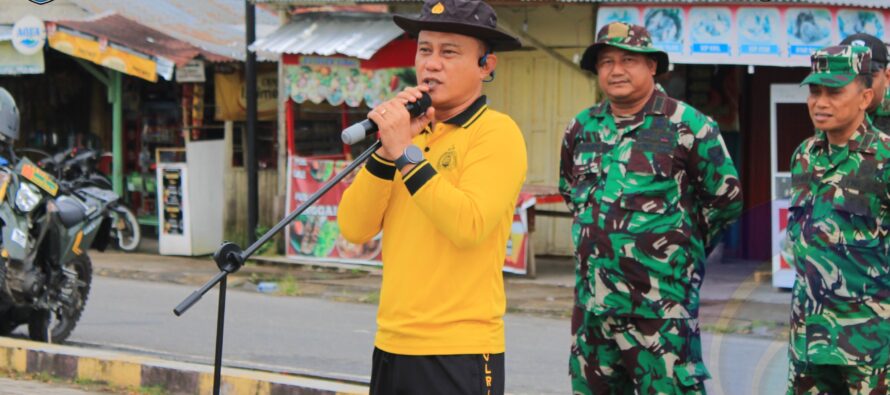 PEMKAB OKU SELATAN DUKUNG GOTONG ROYONG KEBERSIHAN KAWASAN WISATA DANAU RANAU