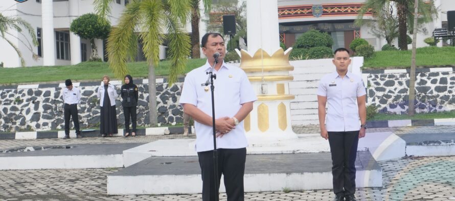 BUPATI ABUSAMA PIMPIN APEL GABUNGAN, TEKANKAN DISIPLIN DAN PELAYANAN JELANG RAMADHAN