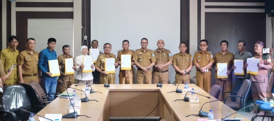 PEMKAB OKU SELATAN DUKUNG PROGRAM NASIONAL, SEKDA PIMPIN PENANDATANGANAN PERJANJIAN PINJAM PAKAI LAHAN KOPERASI MERAH PUTIH