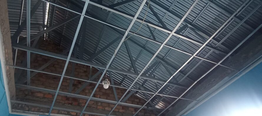 PERBAIKAN SEKOLAH TERDAMPAK PUTING BELIUNG SELESAI, PEMKAB OKU SELATAN IMBAU KEWASPADAAN