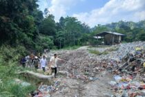 BUPATI OKU SELATAN TINJAU TPA PELAWI, DUKUNG PENINGKATAN PENGELOLAAN SAMPAH YANG BERKELANJUTAN