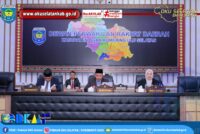 BUPATI OKU SELATAN HADIRI RAPAT PARIPURNA DPRD PEMBAHASAN PERTANGGUNGJAWABAN PELAKSANAAN APBD TAHUN 2025